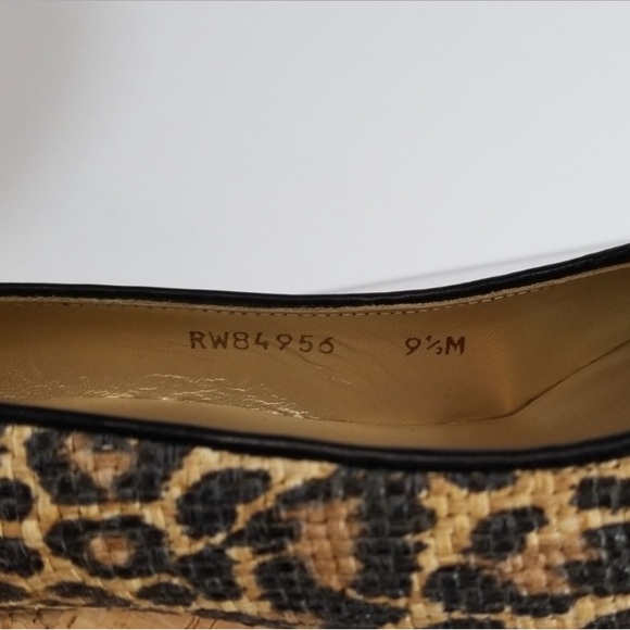 Women's Stuart Weitzman Animal Print Leopard Raffia Corkswoon Pump Shoes - Picture 8 of 8